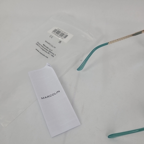 NEW GUESS GF0356 Women's Gold/Blue Pearl Aviator Fashion Sunglasses NWT - Picture 6 of 6